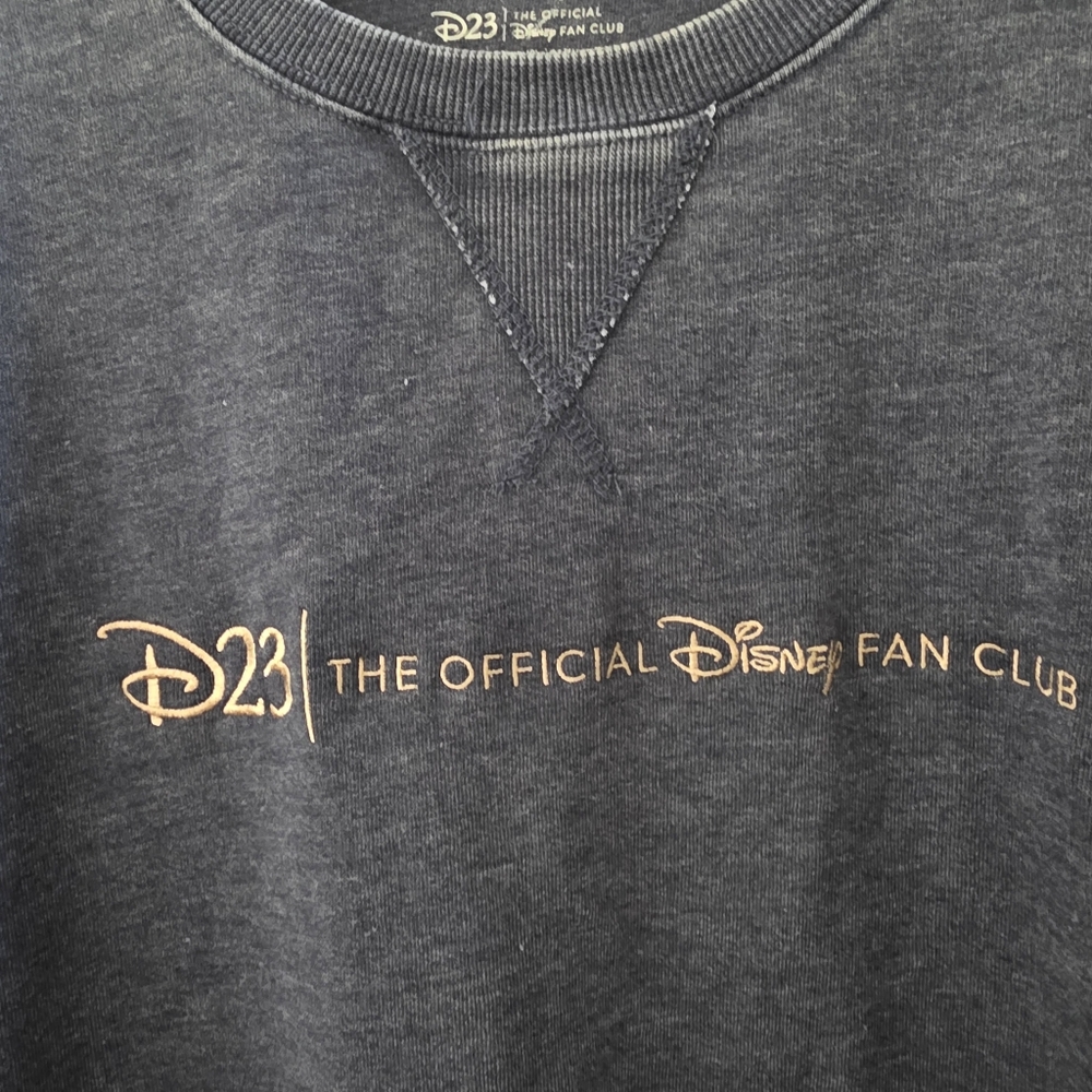 Disney D23 The Original Fan Club Sweatshirt M - Picture 2 of 11